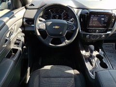 Used 2023  Chevrolet Traverse AWD 4dr LT Cloth w&sol;1LT at Joshua Motor Company near Pennsauken&comma; NJ