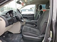 Used 2017  Dodge Grand Caravan 4d Wagon SE Plus at Joshua Motor Company near Pennsauken&comma; NJ