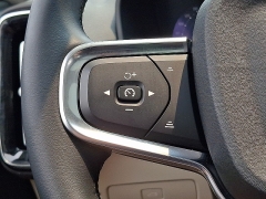 Used 2025  Volvo XC40 B5 AWD Plus Dark Theme at Joshua Motor Company near Pennsauken&comma; NJ