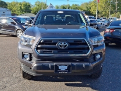 Used 2017  Toyota Tacoma TRD Off Road Double Cab 6' Bed V6 4x4 AT &lpar;Natl&rpar; at Joshua Motor Company near Pennsauken&comma; NJ