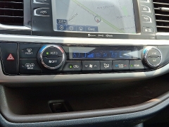 Used 2019 Toyota Highlander 4d SUV AWD XLE at Joshua Motor Company near Pennsauken, NJ