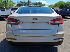 Used 2019  Ford Fusion Hybrid 4d Sedan FWD SE at Joshua Motor Company near Pennsauken&comma; NJ