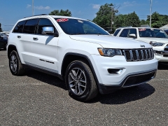 Used 2017 Jeep Grand Cherokee 4d SUV 4WD Limited at Joshua Motor Company near Pennsauken, NJ