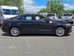 Used 2020  Ford Fusion Hybrid 4d Sedan FWD SE at Joshua Motor Company near Pennsauken&comma; NJ