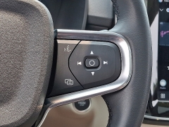 Used 2025  Volvo XC40 B5 AWD Plus Dark Theme at Joshua Motor Company near Pennsauken&comma; NJ
