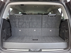 Used 2017  GMC Yukon 4d SUV 4WD SLT at Joshua Motor Company near Pennsauken, NJ