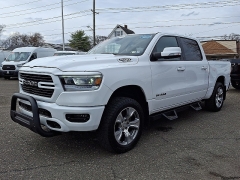 Used 2019  Ram 1500 4WD Crew Cab Big Horn&sol;Lone Star at Joshua Motor Company near Pennsauken&comma; NJ