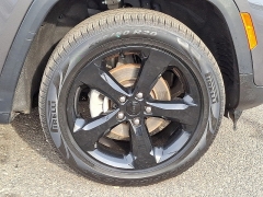 Used 2023  Jeep Grand Cherokee Laredo X 4x4 at Joshua Motor Company near Pennsauken&comma; NJ