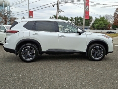 Used 2024  Nissan Rogue AWD SV at Joshua Motor Company near Pennsauken&comma; NJ