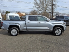 Used 2024  Toyota Tacoma 4WD SR5 Double Cab 6ft Bed AT at Joshua Motor Company near Pennsauken&comma; NJ