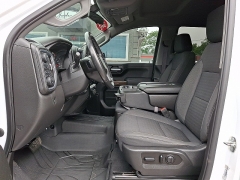 Used 2020  Chevrolet Silverado 1500 4WD Crew Cab RST at Joshua Motor Company near Pennsauken&comma; NJ