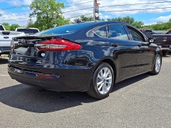 Used 2020  Ford Fusion Hybrid 4d Sedan FWD SE at Joshua Motor Company near Pennsauken&comma; NJ