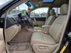 Used 2008  Toyota Highlander Hybrid 4d SUV AWD Limited at Joshua Motor Company near Pennsauken&comma; NJ