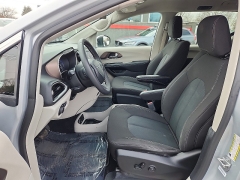 Used 2022  Chrysler Voyager LX FWD at Joshua Motor Company near Pennsauken&comma; NJ