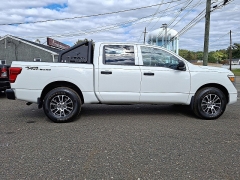 Used 2022  Nissan Titan 4x4 Crew Cab S at Joshua Motor Company near Pennsauken, NJ