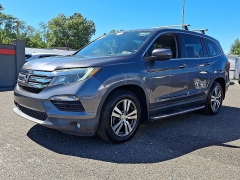 Used 2017  Honda Pilot 4d SUV AWD EX-L at Joshua Motor Company near Pennsauken&comma; NJ