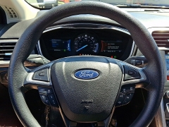 Used 2019  Ford Fusion Hybrid 4d Sedan FWD SE at Joshua Motor Company near Pennsauken&comma; NJ