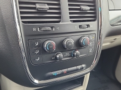 Used 2018  Dodge Grand Caravan 4d Wagon SE at Joshua Motor Company near Pennsauken&comma; NJ