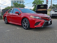 Used 2019  Toyota Camry 4d Sedan SE at Joshua Motor Company near Pennsauken&comma; NJ