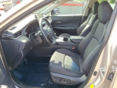 Used 2024  Toyota Venza XLE AWD at Joshua Motor Company near Pennsauken, NJ