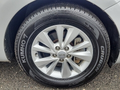 Used 2018  Kia Sedona 4d Wagon L at Joshua Motor Company near Pennsauken&comma; NJ