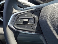 Used 2024  Chevrolet Trax FWD 4dr ACTIV at Joshua Motor Company near Pennsauken&comma; NJ