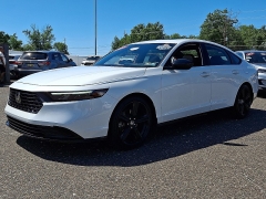 Used 2023  Honda Accord Hybrid Sport-L Sedan at Joshua Motor Company near Pennsauken&comma; NJ