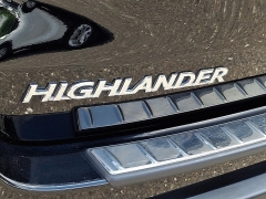 Used 2019 Toyota Highlander 4d SUV AWD XLE at Joshua Motor Company near Pennsauken, NJ