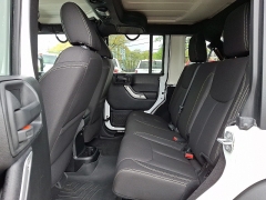 Used 2017  Jeep Wrangler Unlimited Rubicon 4x4 at Joshua Motor Company near Pennsauken&comma; NJ