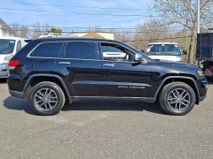 Used 2017 Jeep Grand Cherokee 4d SUV 4WD Limited at Joshua Motor Company near Pennsauken, NJ