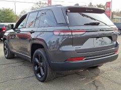 Used 2023  Jeep Grand Cherokee Laredo X 4x4 at Joshua Motor Company near Pennsauken&comma; NJ