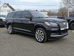 Used 2022  Lincoln Navigator L Reserve 4x4 at Joshua Motor Company near Pennsauken&comma; NJ