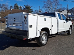 Used 2017  Ford Super Duty F-250 4WD Supercab XL at Joshua Motor Company near Pennsauken&comma; NJ