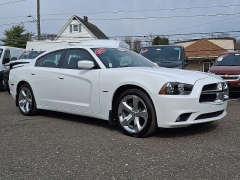 Used 2011  Dodge Charger 4d Sedan R&sol;T Plus at Joshua Motor Company near Pennsauken&comma; NJ