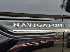 Used 2022  Lincoln Navigator L Reserve 4x4 at Joshua Motor Company near Pennsauken&comma; NJ