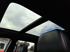 Used 2017  Jeep Grand Cherokee 4d SUV 4WD Overland at Joshua Motor Company near Pennsauken&comma; NJ