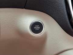 Used 2025  Volvo XC40 B5 AWD Plus Dark Theme at Joshua Motor Company near Pennsauken&comma; NJ