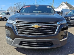 Used 2023  Chevrolet Traverse AWD 4dr LT Cloth w&sol;1LT at Joshua Motor Company near Pennsauken&comma; NJ