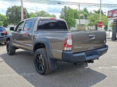Used 2009 Toyota Tacoma 4WD D-Cab Short Bed Auto at Joshua Motor Company near Pennsauken, NJ