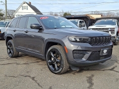 Used 2023  Jeep Grand Cherokee Laredo X 4x4 at Joshua Motor Company near Pennsauken&comma; NJ
