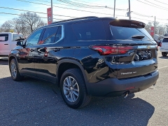 Used 2023  Chevrolet Traverse AWD 4dr LT Cloth w&sol;1LT at Joshua Motor Company near Pennsauken&comma; NJ