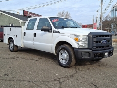 Used 2016  Ford Super Duty F-350 2WD Crew Cab XLT SRW at Joshua Motor Company near Pennsauken&comma; NJ