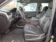 Used 2017  GMC Yukon 4d SUV 4WD SLT at Joshua Motor Company near Pennsauken, NJ