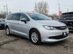 Used 2022  Chrysler Voyager LX FWD at Joshua Motor Company near Pennsauken&comma; NJ