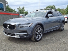Used 2017 Volvo V90 Cross Country 4d Wagon AWD T6 at Joshua Motor Company near Pennsauken, NJ