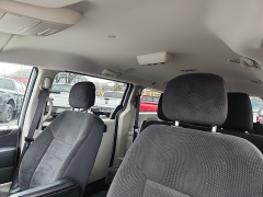 Used 2018  Dodge Grand Caravan 4d Wagon SE at Joshua Motor Company near Pennsauken&comma; NJ