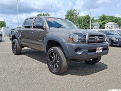 Used 2009 Toyota Tacoma 4WD D-Cab Short Bed Auto at Joshua Motor Company near Pennsauken, NJ