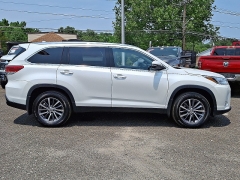 Used 2019 Toyota Highlander 4d SUV AWD XLE at Joshua Motor Company near Pennsauken, NJ