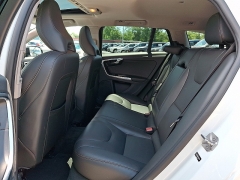 Used 2017  Volvo V60 Cross Country 4d Wagon AWD T5 Platinum at Joshua Motor Company near Pennsauken&comma; NJ