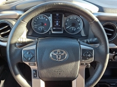Used 2017  Toyota Tacoma TRD Off Road Double Cab 6' Bed V6 4x4 AT &lpar;Natl&rpar; at Joshua Motor Company near Pennsauken&comma; NJ